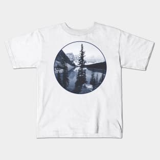 Canada, Moraine Lake, Banff National Park, Alberta Kids T-Shirt